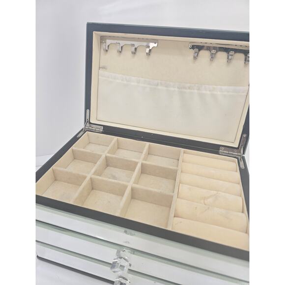 Decorative Mirrored Glass Jewelry Box 3 Drawer Organizer Crystal Handles - Picture 4 of 8